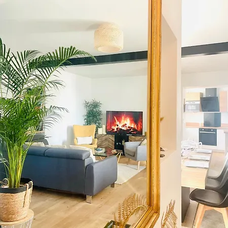 Ici A 7 Min De Graslin En Bus Apartment Nantes Exterior photo